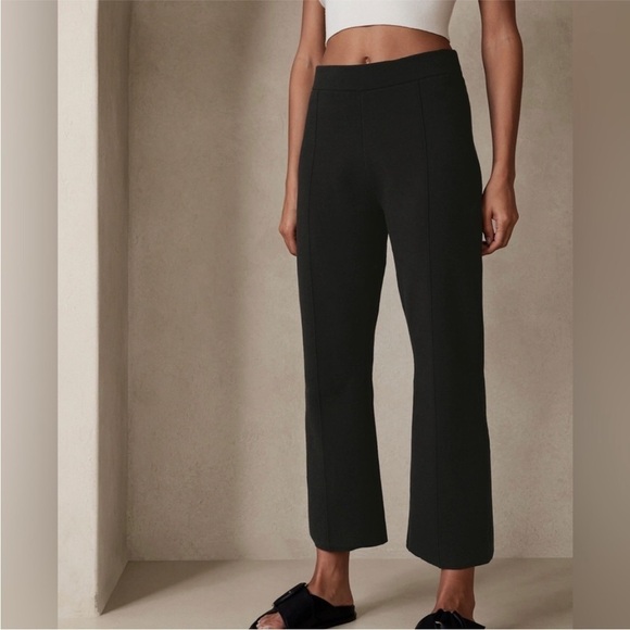 NWT! Banana Republic Black Milano Flare Cropped Sweater Pants - Multiple Sizes 💎 - Picture 3 of 11
